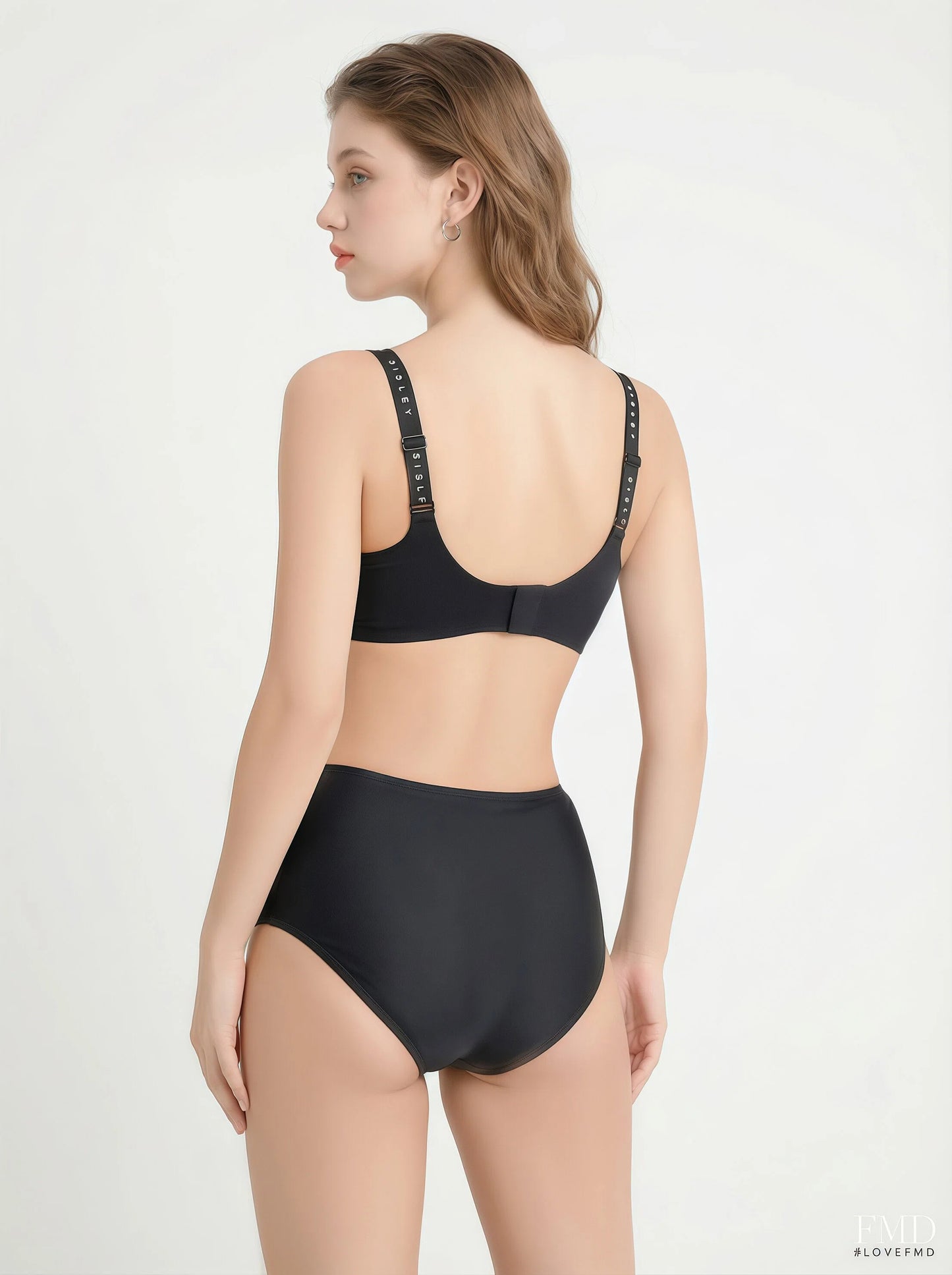 Sleek Minimalist Wireless Bra - Branded Straps, Smooth Fit & Modern Style
